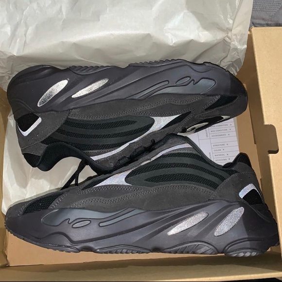 Other - **YEEZY VANTA 700**
